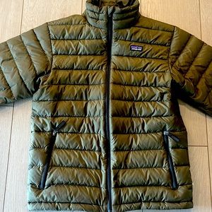 Boys Patagonia jacket size Large (12) EUC